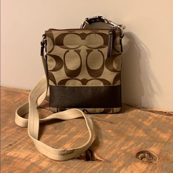 Coach Handbags - Small Coach crossbody